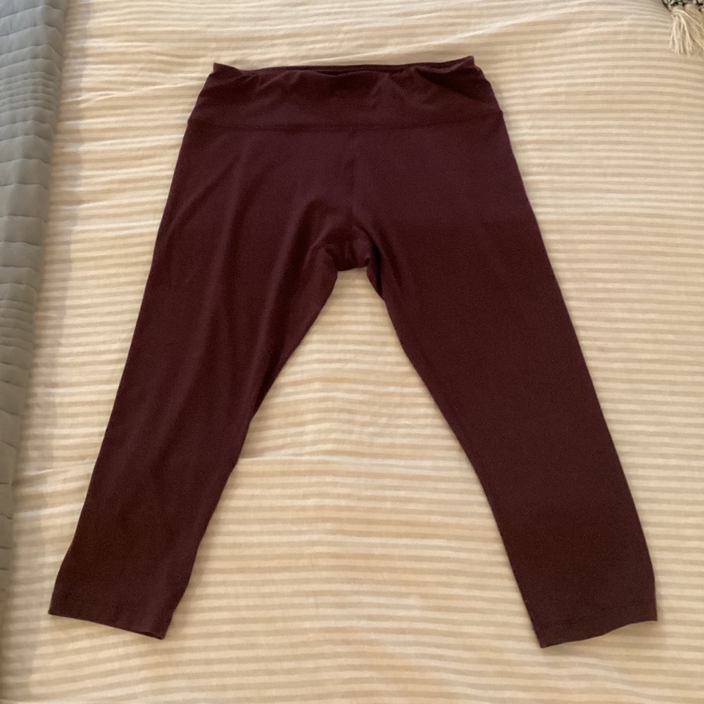 Wool& Cropped leggings in Marionberry L